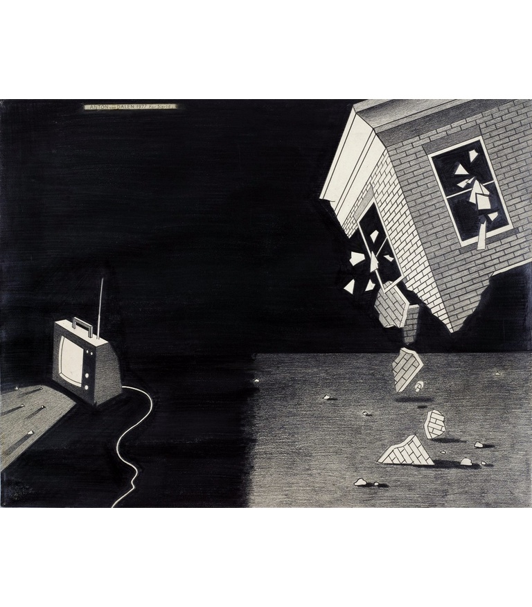 Falling House and TV 1977