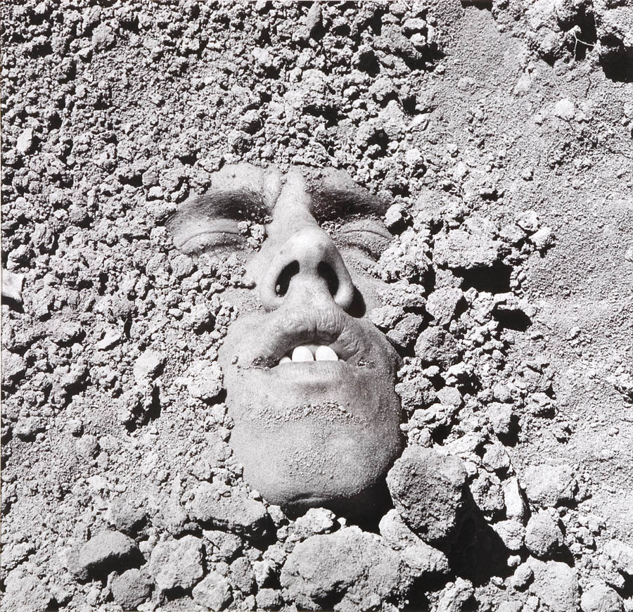 Face In Dirt 1990